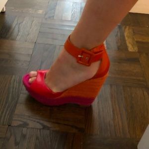 Nine West platform heel. Used. Bright colors.
